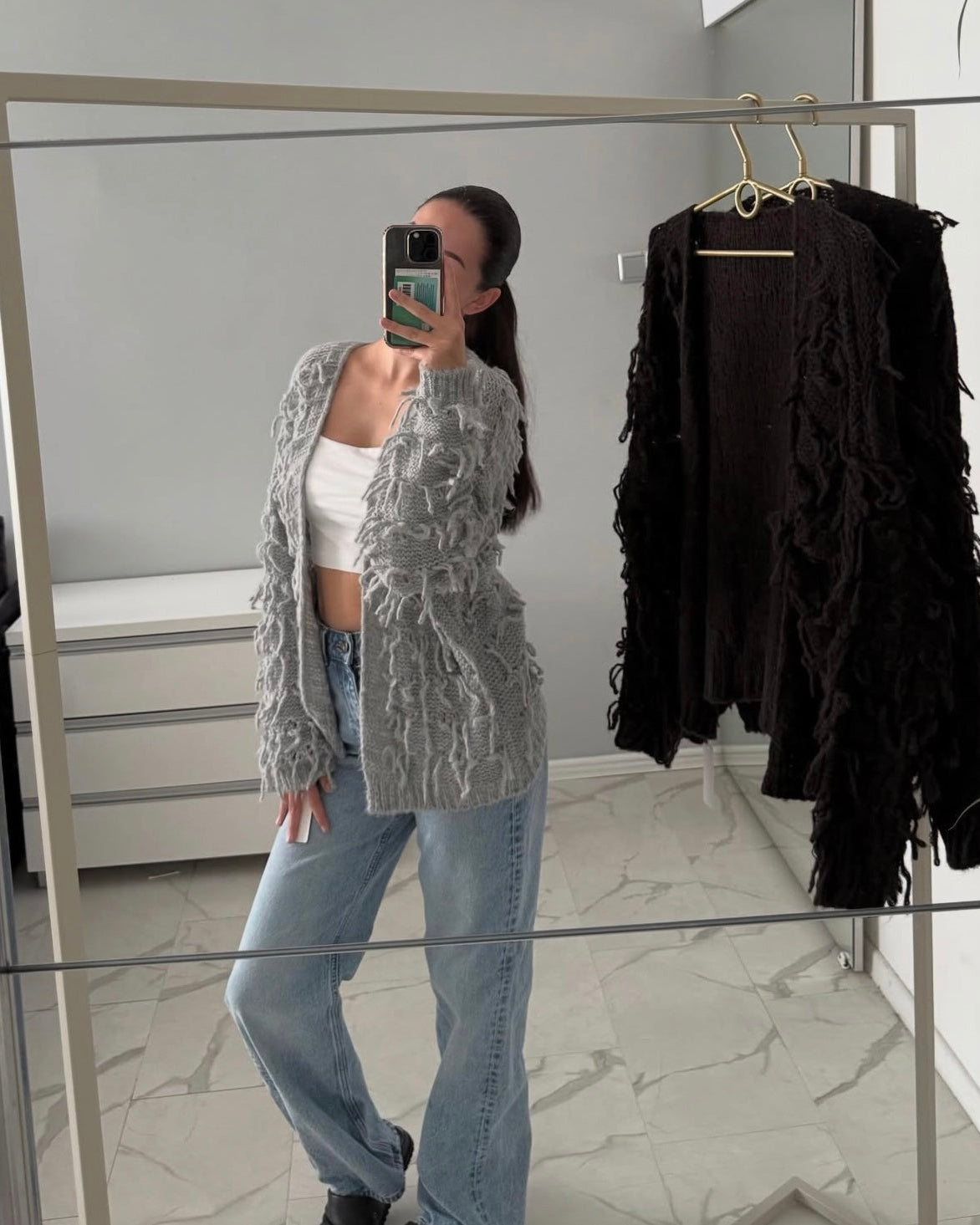 Sweter z frędzlami butik damski Polska