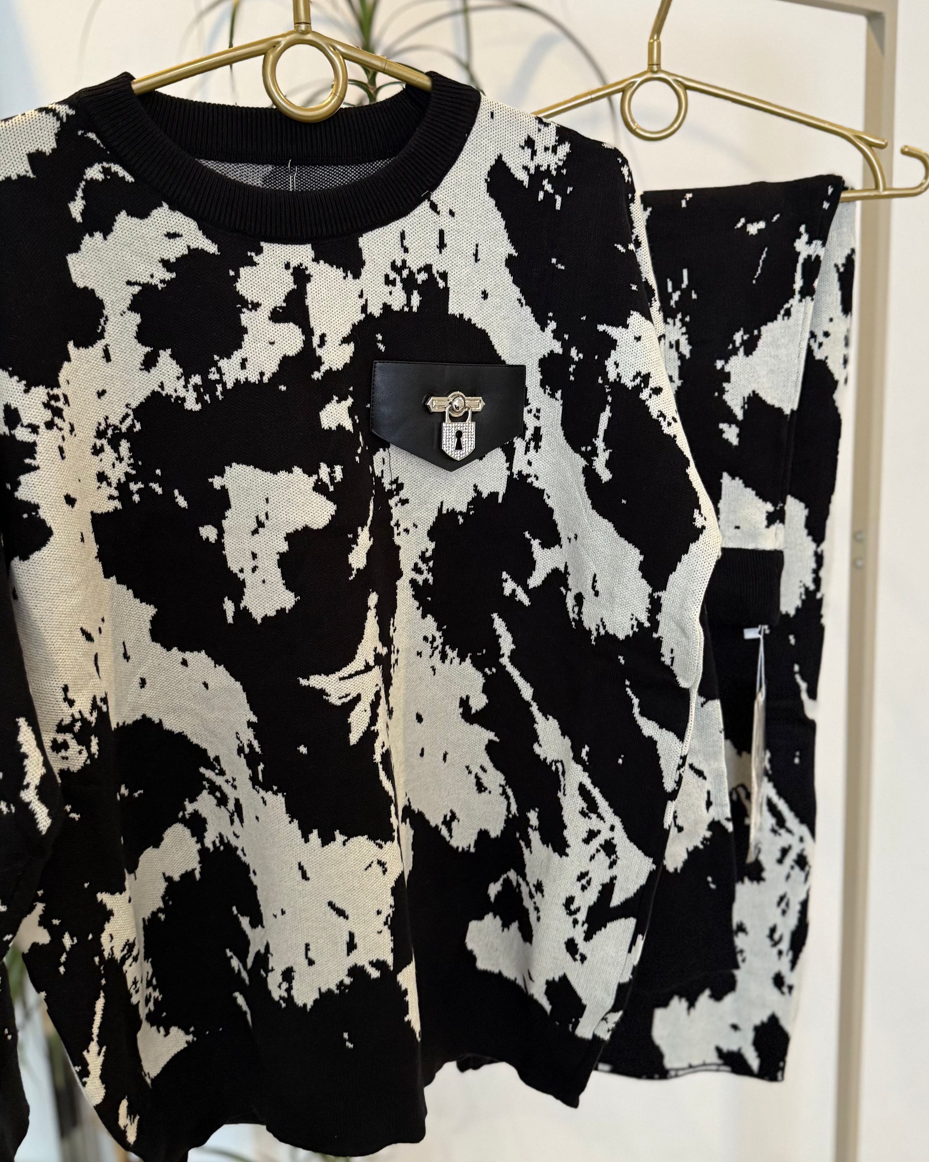Sweter i spodnie w łaty damski butik