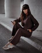 Dres sweterkowy z kołnierzykiem damski online