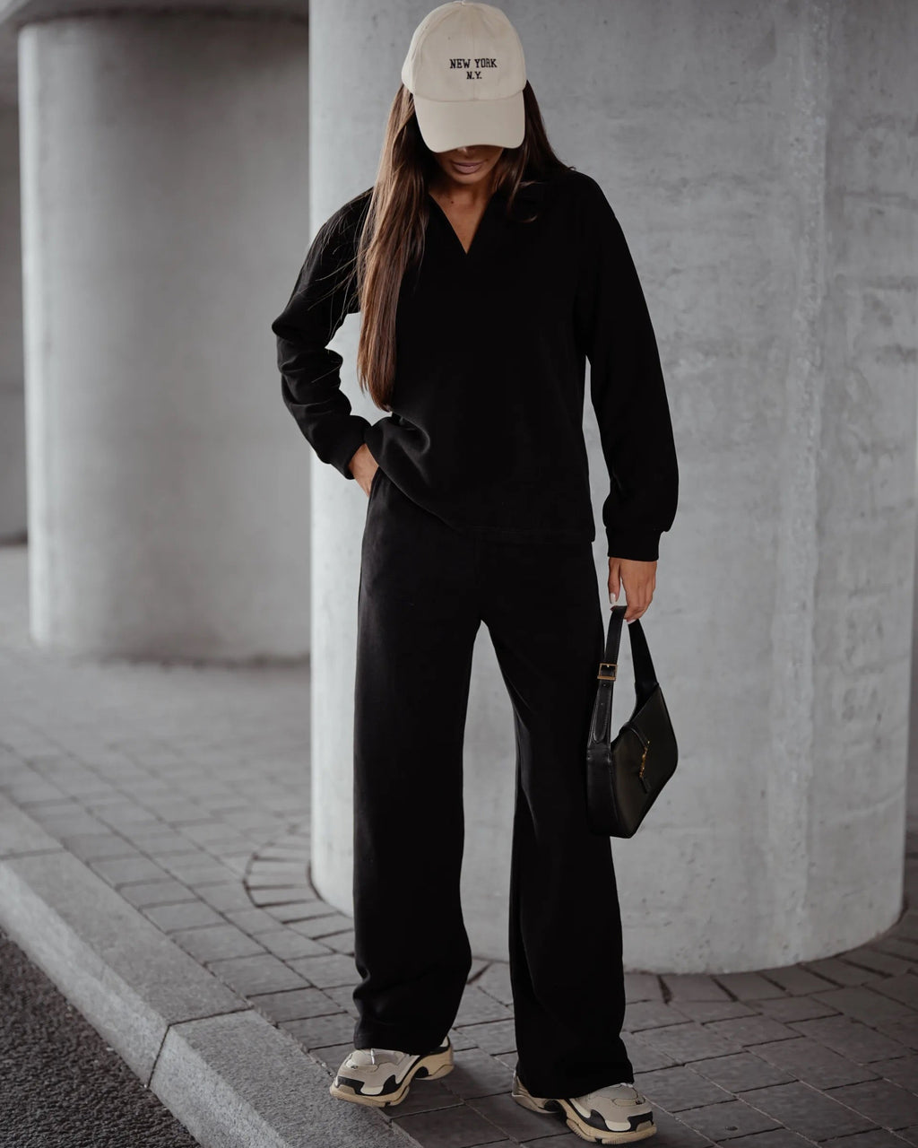 Komplet sweterkowy z kołnierzykiem czarny