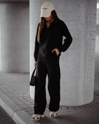 Komplet sweterkowy bawełniany ocieplany czarny - detal materiału