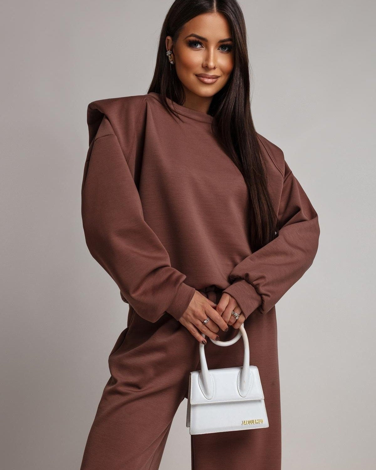 Czekoladowy masełkowy komplet dresowy